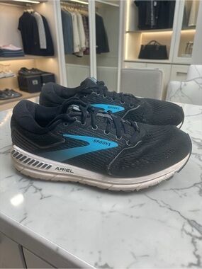 Brooks Ariel 20 Women's Black Blue Running Shoes Size 10